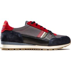 Buty AERONAUTICA MILITARE. Szare buty sportowe męskie Aeronautica Militare, ze skóry, bez zapięcia. W wyprzedaży za 644,00 zł.