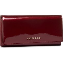Duży Portfel Damski PETERSON - 467-09-03-07 Red. Czerwone portfele damskie Peterson, bez wzorów, ze skóry. Za 139,00 zł.