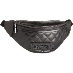 Saszetka nerka LOVE MOSCHINO - JC4004PP18LA0906 Fucile. Szare nerki damskie Love Moschino, bez wzorów, ze skóry ekologicznej, młodzieżowe, bez dodatków. Za 639,00 zł.