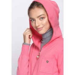 Różowy Kardigan It's Your Choice. Czerwone swetry klasyczne damskie marki WED'ZE, xl, z elastanu, z kapturem. Za 74,99 zł.
