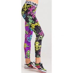 LEGINSY Versace Jeans Couture. Spodnie damskie Versace Jeans Couture, z jeansu. Za 869,00 zł.
