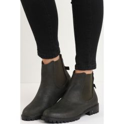 Ciemnozielone Botki Little Bow. Czarne botki damskie na zamek Born2be, z nubiku, z okrągłym noskiem, na niskim obcasie, na płaskiej podeszwie. Za 79,99 zł.