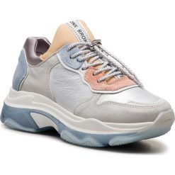 Sneakersy BRONX - 66167-K BX 1525 Off White/Nude/L.Blue 2379. Białe półbuty damskie marki Bronx, na co dzień, bez wzorów, ze skóry, bez obcasa, bez zapięcia. Za 605,00 zł.