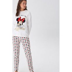 Dwuczęściowa piżama Minnie Mouse - Kremowy. Białe piżamy damskie House, s, z motywem z bajki, bez rękawów. Za 99,99 zł.