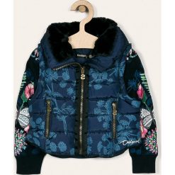 Desigual - Kurtka dziecięca 104-164 cm. Niebieskie kurtki dziewczęce Desigual, z bawełny, krótkie. W wyprzedaży za 339,90 zł.