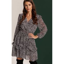 Czarna Sukienka Grynsha. Czarne sukienki damskie Renee, s, bez wzorów, bez kołnierzyka, bez rękawów, mini. Za 139,99 zł.