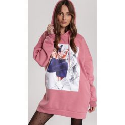Różowa Bluza Thessamara. Różowe bluzy damskie Renee, xl, bez wzorów, bez rękawów, z kapturem. Za 99,99 zł.