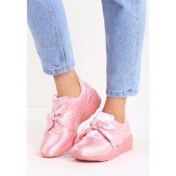 Różowe Buty Sportowe Tongue Twister. Czerwone buty sportowe damskie marki KALENJI, z gumy. Za 79,99 zł.