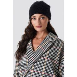 Rut&Circle Czapka Ferdone - Black. Czarne czapki damskie marki Rut&Circle, bez wzorów, z dzianiny. Za 40,95 zł.