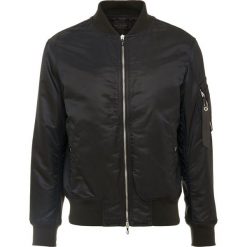 Rag & bone MANSTON JACKET Kurtka Bomber black. Czarne kurtki męskie marki rag & bone, xxl, bez wzorów, z bawełny, bez kaptura. W wyprzedaży za 771,60 zł.