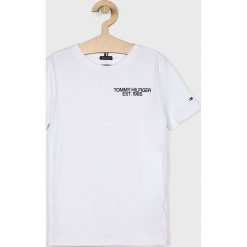 Tommy Hilfiger - T-shirt dziecięcy 128-176 cm. Niebieskie t-shirty chłopięce TOMMY HILFIGER, z nadrukiem, z bawełny, bez rękawów. W wyprzedaży za 99,90 zł.