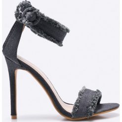 Public Desire - Sandały. Szare sandały damskie marki Public Desire, z denimu, na obcasie. W wyprzedaży za 59,90 zł.