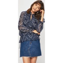 Pepe Jeans - Bluzka Matilda. Bluzki damskie Pepe Jeans, s, bez wzorów, z poliesteru, bez kołnierzyka, z długim rękawem. W wyprzedaży za 239,90 zł.