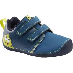 Buty 505 I LEARN. Białe buciki niemowlęce DOMYOS, z poliesteru, bez zapięcia. Za 64,99 zł.