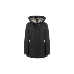 Kurtki krótkie Penn Rich Woolrich F KODIAK PARKA. Czarne kurtki damskie Penn Rich Woolrich, xl, bez wzorów, krótkie, bez kaptura. Za 1332,04 zł.