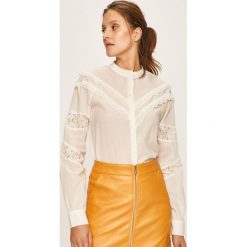 Vero Moda - Koszula. Białe bluzki damskie Vero Moda, s, bez wzorów, z bawełny, casualowe, ze stójką, z długim rękawem. W wyprzedaży za 99,90 zł.