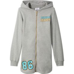Długa bluza rozpinana z kapturem bonprix jasnoszary melanż. Szare bluzy dziewczęce marki bonprix, bez wzorów, z długim rękawem, długie, z kapturem. Za 29,99 zł.