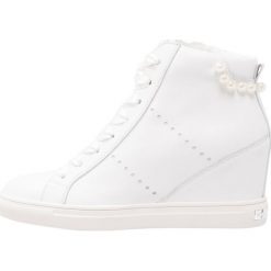 Trampki damskie slip on: Kennel + Schmenger HARLEM Tenisówki i Trampki bianco