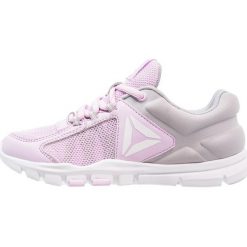 Reebok YOURFLEX TRAIN 9.0 Obuwie treningowe moonglow/grey/white. Szare buty skate męskie marki Reebok, z gumy, reebok yourflex. Za 149,00 zł.