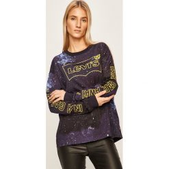 Levi's - Longsleeve x Star Wars. Fioletowe bluzki damskie Levi's®, s, z motywem z bajki, z bawełny, z okrągłym kołnierzem. W wyprzedaży za 99,90 zł.