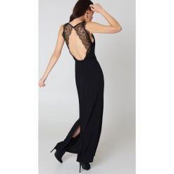 Samsoe & Samsoe Długa sukienka Willow - Black. Czarne długie sukienki Samsøe & Samsøe, w koronkowe wzory, z koronki, z długim rękawem. Za 566,95 zł.