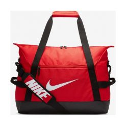 Nike Academy Team Medium Torba sportowa Czerwony. Czerwone torby męskie sportowe Nike, bez wzorów, z poliesteru, sportowe. Za 137,95 zł.