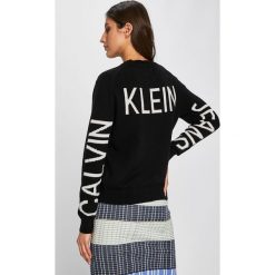 Calvin Klein Jeans - Sweter. Swetry damskie Calvin Klein Jeans. W wyprzedaży za 339,90 zł.