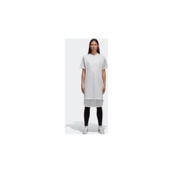 SUKIENKA CLRDO TEE (32). Żółte sukienki damskie Adidas, z bawełny, sportowe, proste. W wyprzedaży za 119,99 zł.