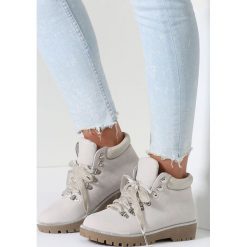 Jasnoszare Traperki Good Romance. Szare buty zimowe damskie vices. Za 69,99 zł.