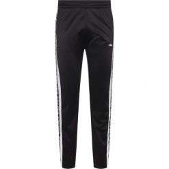 Spodnie dresowe Fila Tao Track Pants Overlength 687688. Czarne spodnie damskie Fila, s, z poliesteru. W wyprzedaży za 299,00 zł.