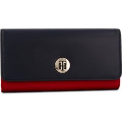 Duży Portfel Damski TOMMY HILFIGER - Dressy Nylon Flap Wa AW0AW05871 901. Czerwone portfele damskie TOMMY HILFIGER, z materiału. Za 279,00 zł.