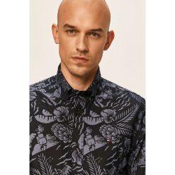 Tommy Hilfiger - Koszula. Niebieskie koszule męskie TOMMY HILFIGER, s, w kwiaty, z bawełny, casualowe, button down, z krótkim rękawem. Za 399,90 zł.