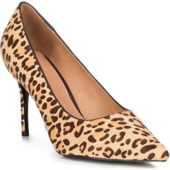 Buty damskie. Szpilki Wittchen, bez wzorów, ze skóry, bez obcasa, na szpilce, bez zapięcia. W wyprzedaży za 259,90 zł.