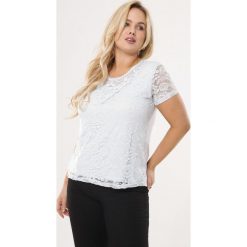 Jasnoniebieska Bluzka Dry. Niebieskie bluzki damskie Born2be, xl, bez wzorów, z dzianiny, z okrągłym kołnierzem, z krótkim rękawem. Za 59,99 zł.