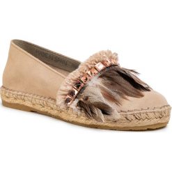 Espadryle QUAZI - QZ-50-04-000463 603. Brązowe espadryle damskie QUAZI, z aplikacjami, z zamszu, bez obcasa, na płaskiej podeszwie, bez zapięcia. Za 269,00 zł.