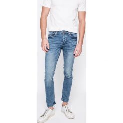 Only & Sons - Jeansy Warp. Niebieskie jeansy męskie marki Only & Sons. W wyprzedaży za 99,90 zł.