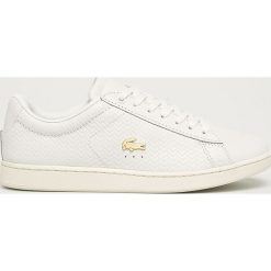 Lacoste - Buty. Białe buty sportowe damskie Lacoste, bez wzorów, ze skóry, sportowe. Za 399,90 zł.