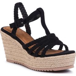 Espadryle REFRESH - 69563 Negro. Czarne espadryle damskie Refresh, bez wzorów, z tworzywa sztucznego, bez obcasa, na obcasie. Za 189,00 zł.