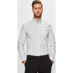 Tom Tailor Denim - Koszula. Białe koszule męskie TOM TAILOR DENIM, s, bez wzorów, z elastanu, button down, z długim rękawem. W wyprzedaży za 129,90 zł.