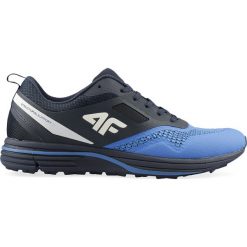 Buty do biegania męskie OBMS100 - granat. Pomarańczowe buty sportowe męskie 4f, z gumy, na sznurówki, do biegania. Za 349,99 zł.