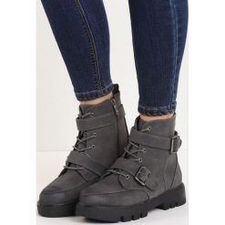 Szare Botki Treat Better. Czarne botki damskie na zamek marki Kazar, ze skóry, na wysokim obcasie, na sznurówki. Za 64,99 zł.