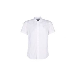 Koszule z krótkim rękawem Timberland SS SHIRT WAVES. Białe koszule męskie Timberland, s, bez wzorów, bez kołnierzyka, z krótkim rękawem. Za 329,00 zł.