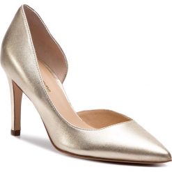 Szpilki SOLO FEMME - 75439-88-I69/000-04-00 Złoty. Żółte półbuty damskie Solo Femme, bez wzorów, ze skóry, eleganckie, bez obcasa, na obcasie, bez zapięcia. W wyprzedaży za 239,00 zł.