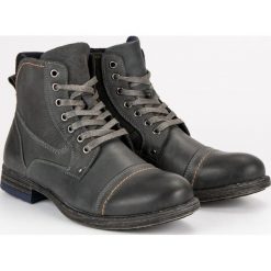 SZARE WIĄZANE BOTKI. Szare botki męskie ORIGINAL WALKMAN SHOES, na jesień. Za 149,00 zł.