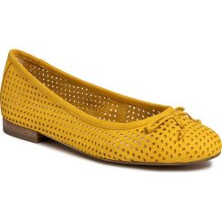Baleriny CAPRICE - 9-22101-24 Yellow Nubuc 601. Żółte baleriny damskie Caprice, bez wzorów, ze skóry, klasyczne, bez obcasa. Za 239,00 zł.