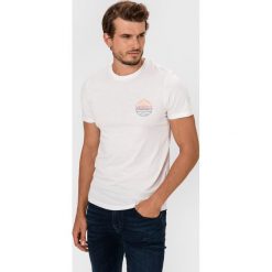 Jack & Jones Photo Faster Koszulka Biały. Białe t-shirty męskie Jack & Jones, m, z nadrukiem, z bawełny, bez kołnierzyka, krótkie. Za 66,95 zł.