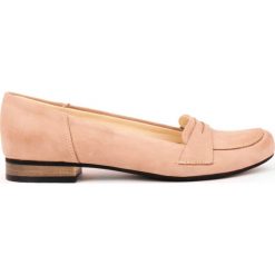 Balerinki lordsy - skóra naturalna - model 025 - kolor cappuccino. Szare baleriny damskie Zapato, bez wzorów, z jeansu, eleganckie, na niskim obcasie, na obcasie. W wyprzedaży za 173,40 zł.