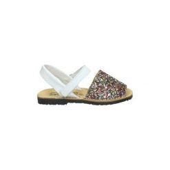 Sandały Clarks 26130096. Czarne sandały damskie Clarks, bez wzorów, bez obcasa, bez zapięcia. Za 347,68 zł.