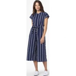 Minimum - Kombinezon damski – Tvilla, niebieski. Niebieskie kombinezony damskie Minimum, w paski, z materiału, eleganckie, bez kołnierzyka, bez rękawów. Za 449,95 zł.