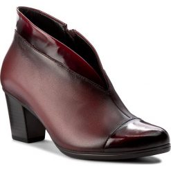 Botki GABOR - 75.616.95 Chianti/Cherry. Czerwone botki damskie na obcasie marki Gabor, z materiału. W wyprzedaży za 299,00 zł.